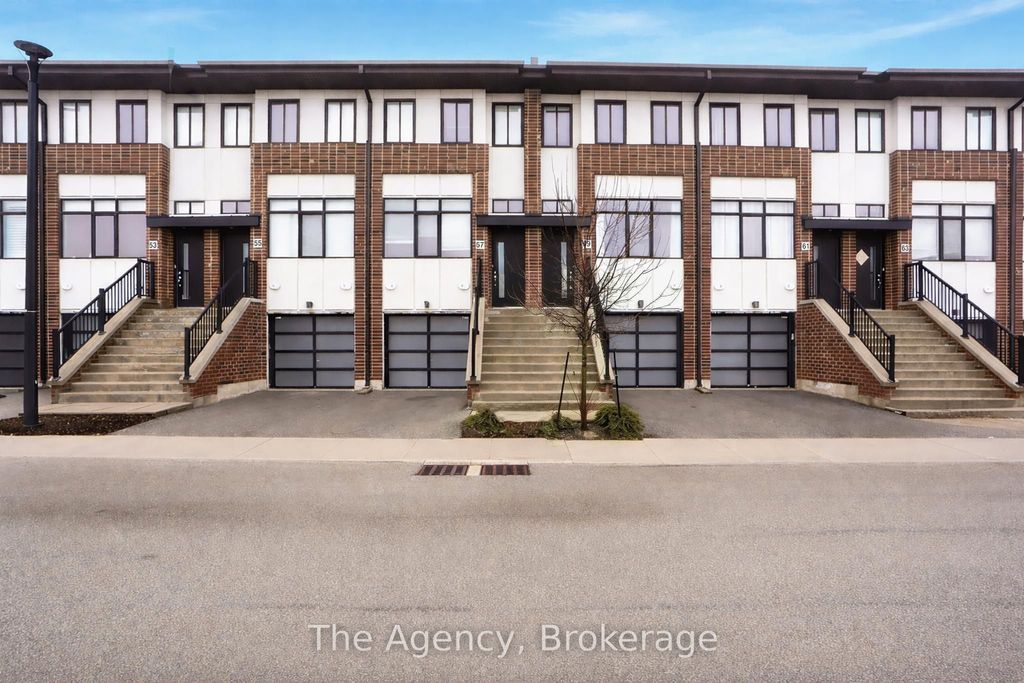 Photo of 59 Markle Crescent, Hamilton, ON L9G 0H3 (MLS # X12872790)