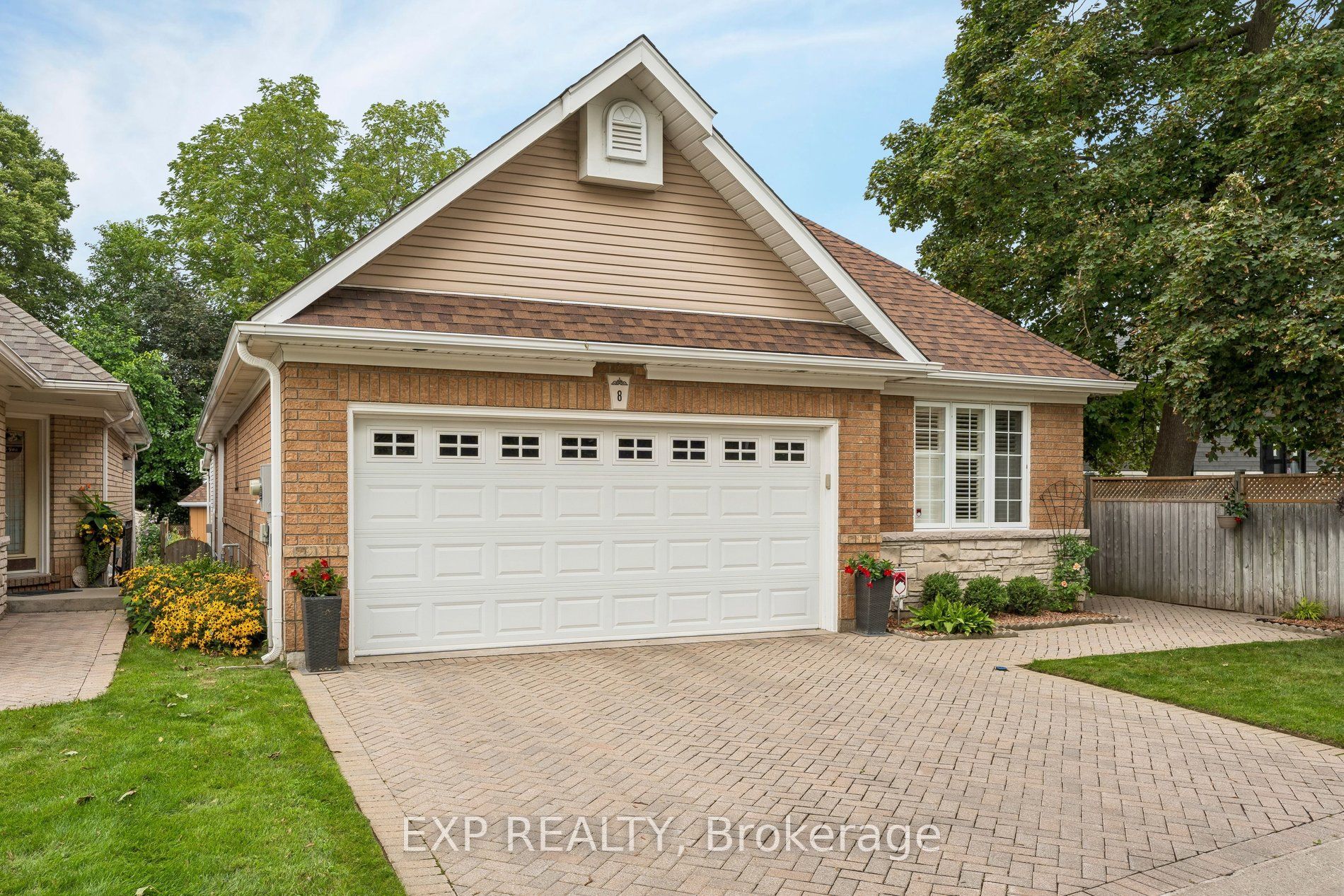 152 Dufferin Avenue 8