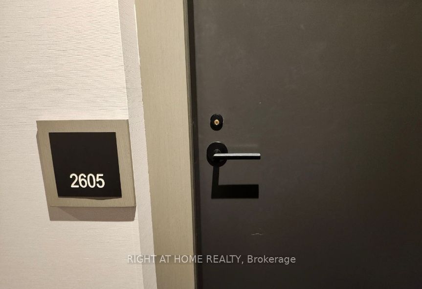 108 Peter Street 2605