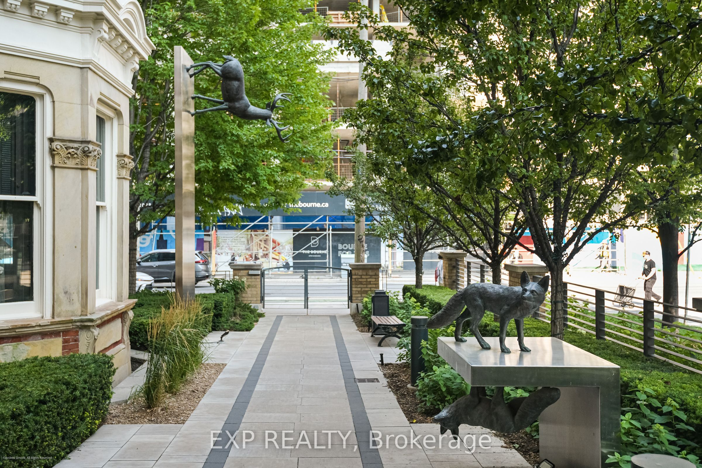 28 Linden Street PH2