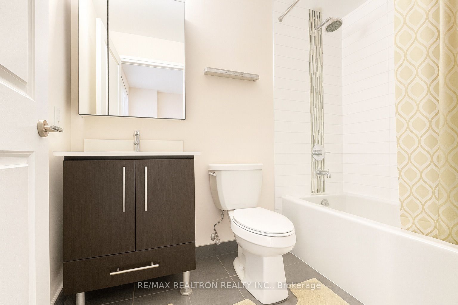 55 Oneida Crescent 1408