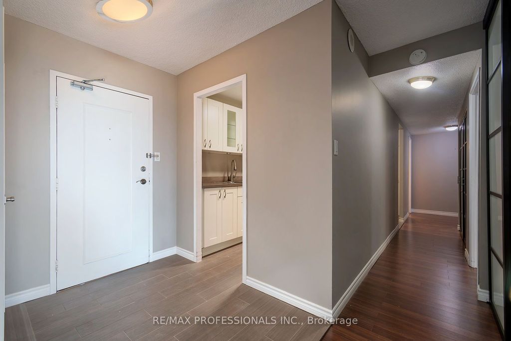 Photo of 812 Burnhamthorpe Road #1504, Toronto, ON M9C 4W1 (MLS # W13111954)