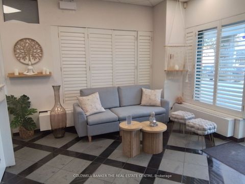 1280 Finch Street Toronto ON M3J 3K6