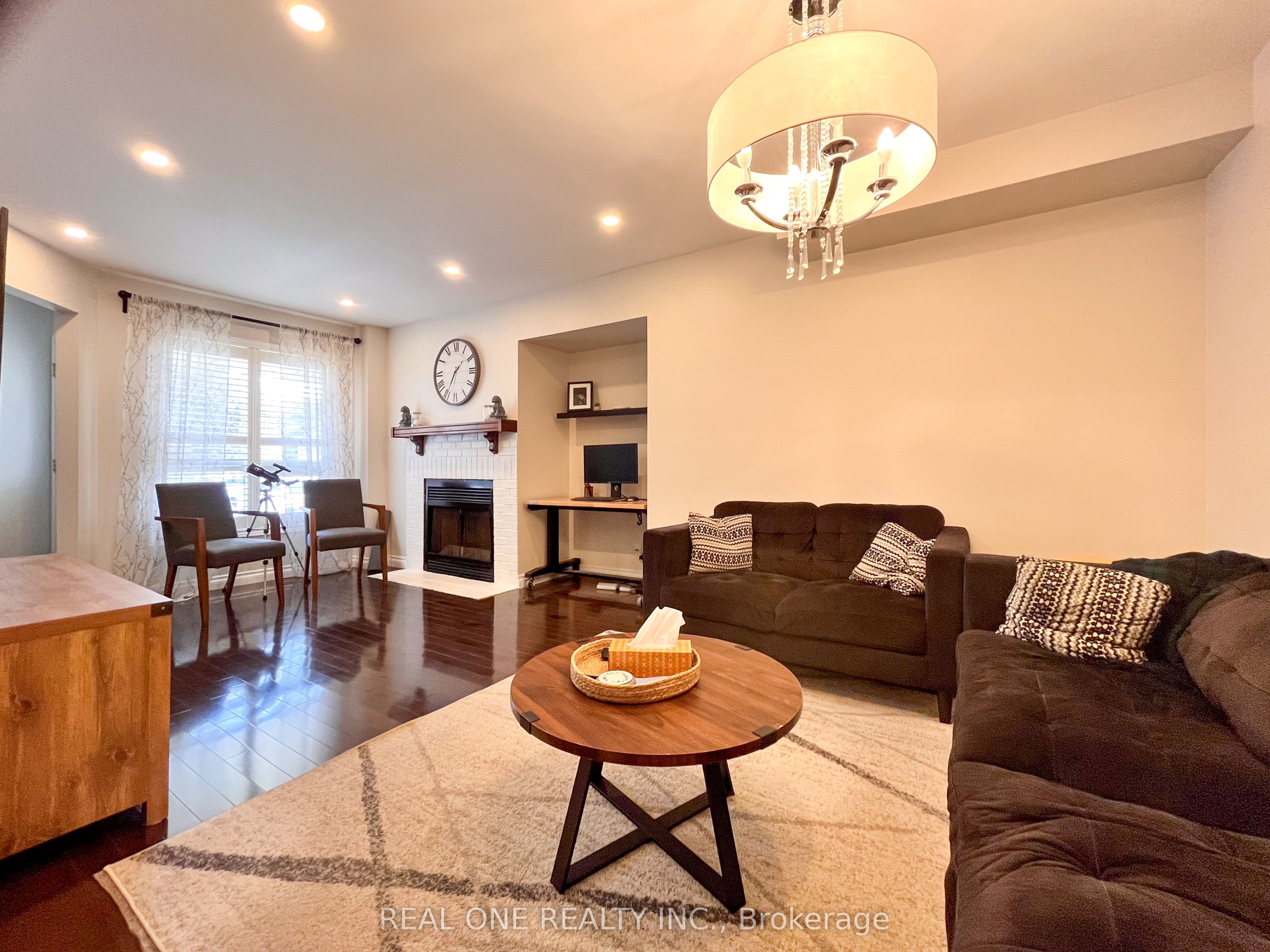 2785 Huntingdon Trail