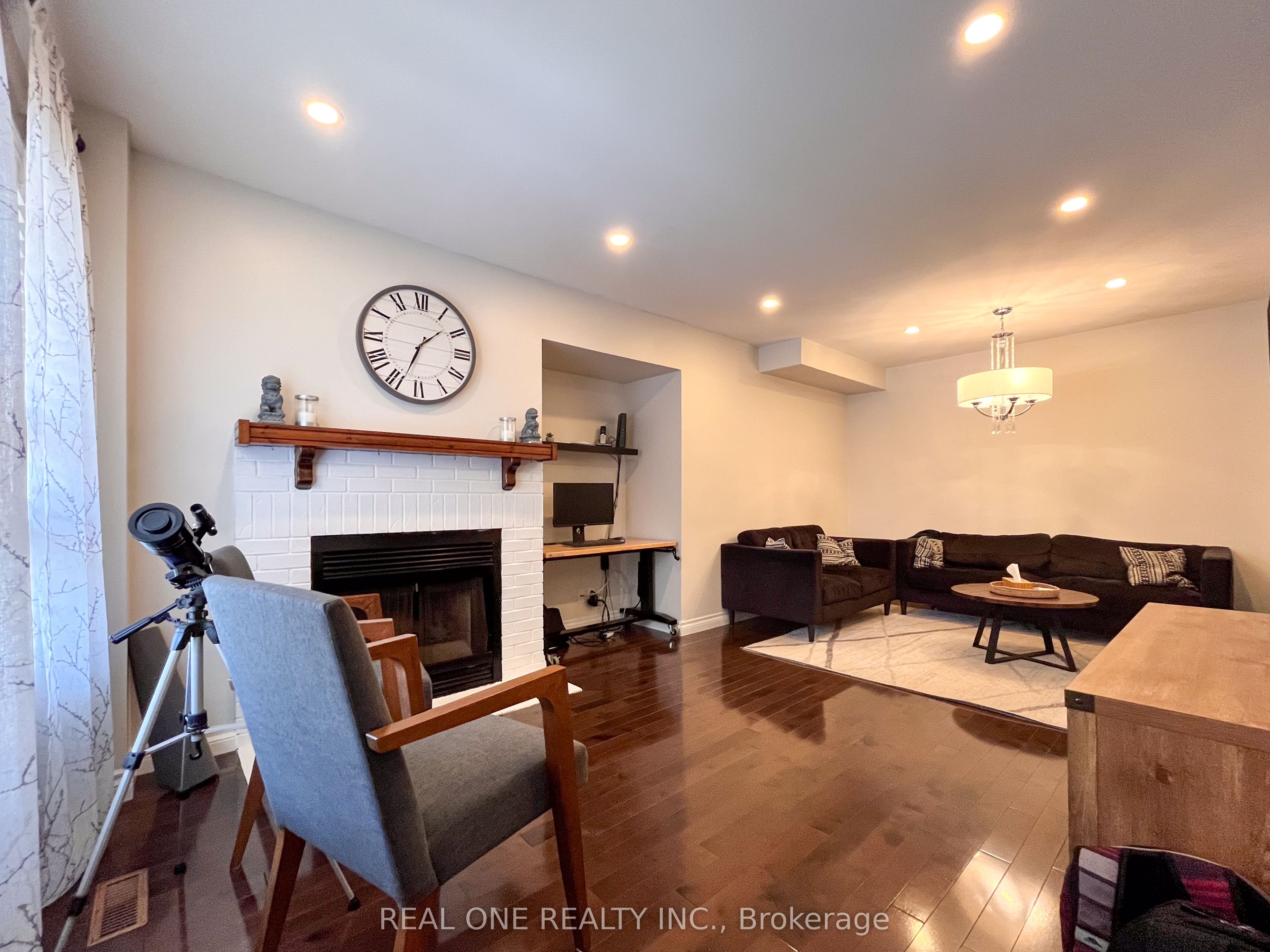 2785 Huntingdon Trail