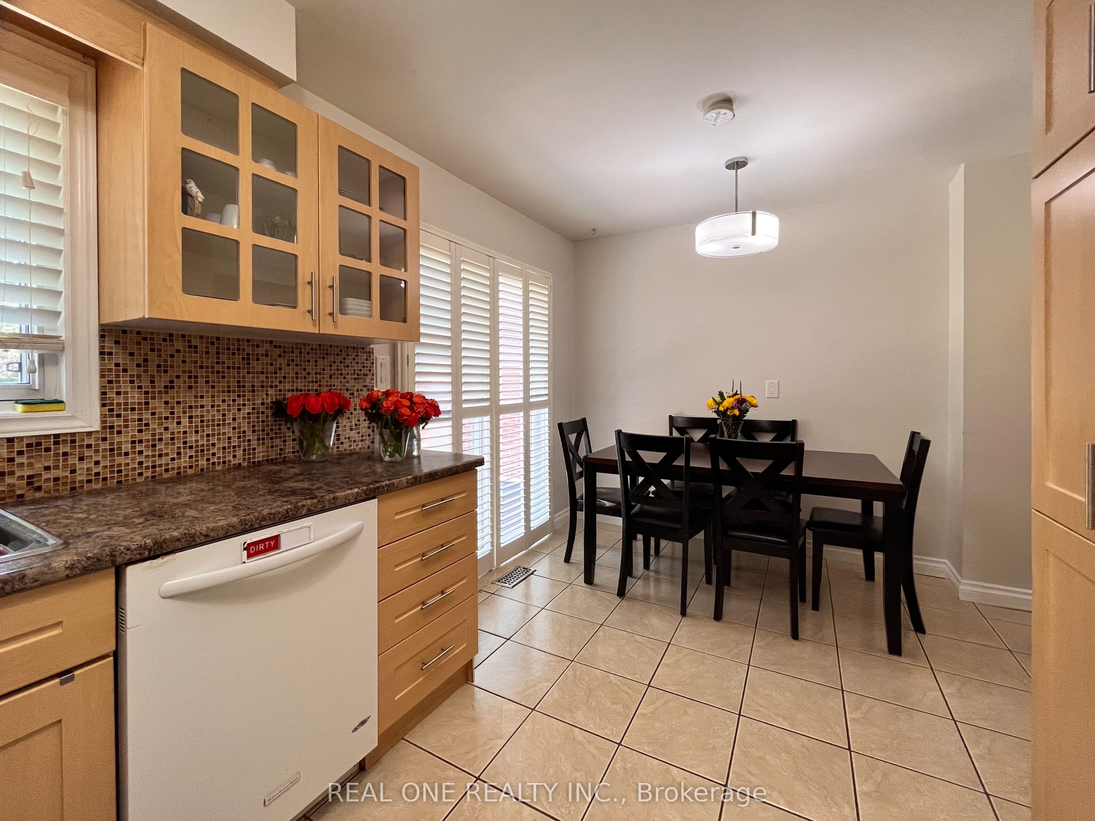 2785 Huntingdon Trail