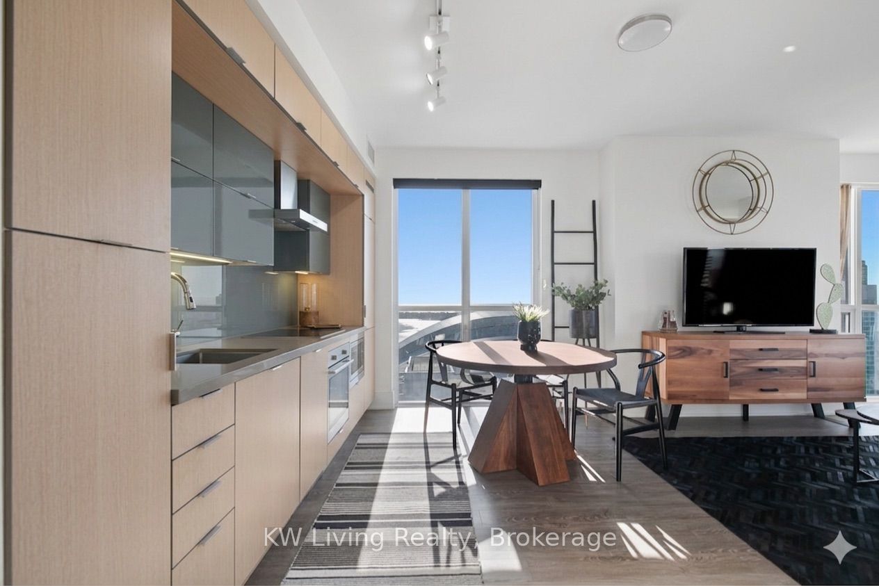 300 Front Street W 3012