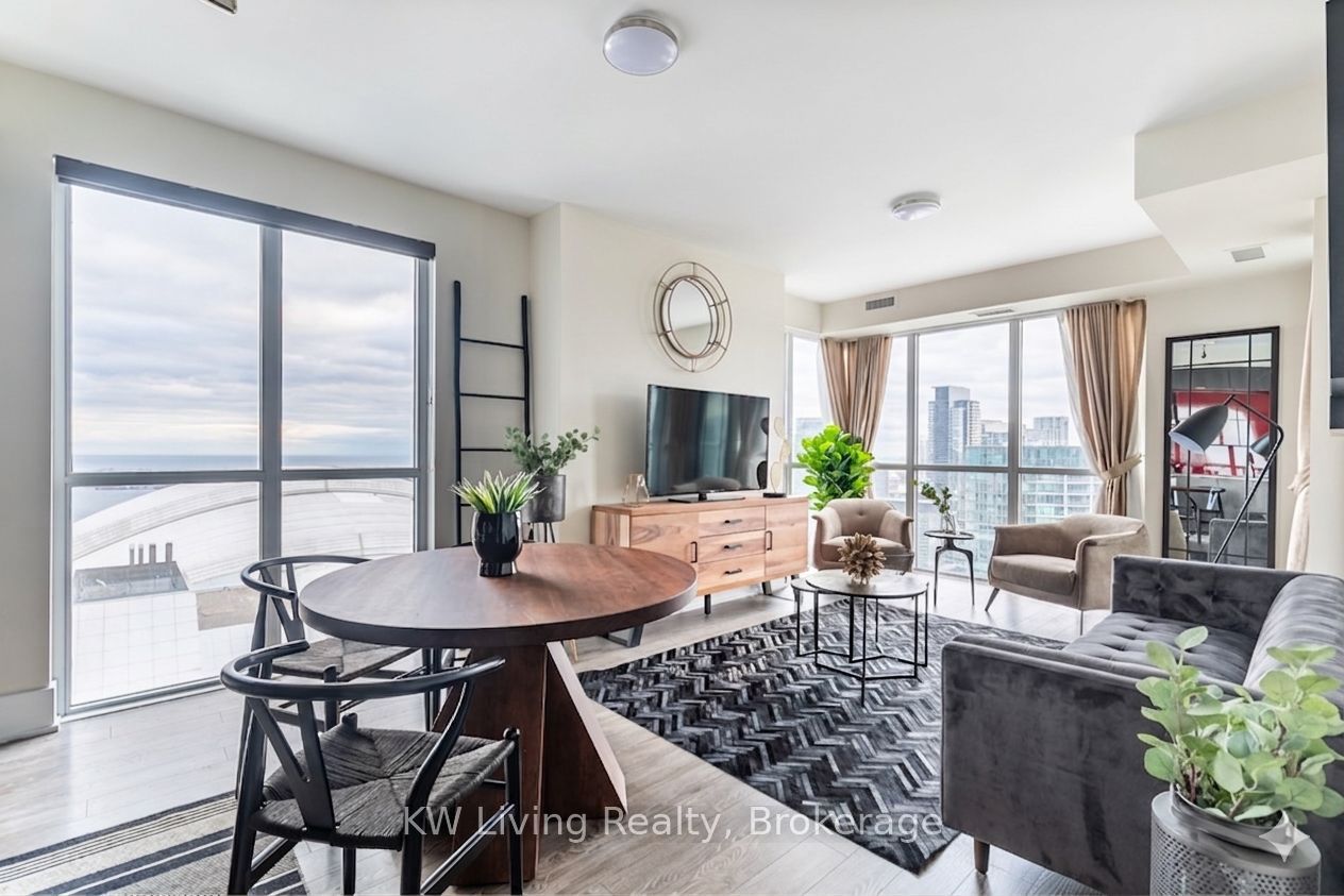 300 Front Street W 3012