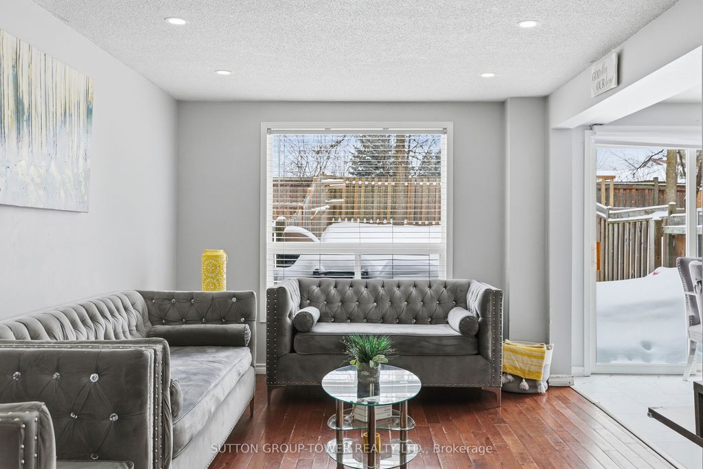 Photo of 360 Dunsmore Lane, Barrie, ON L4M 7B2 (MLS # S12704710)