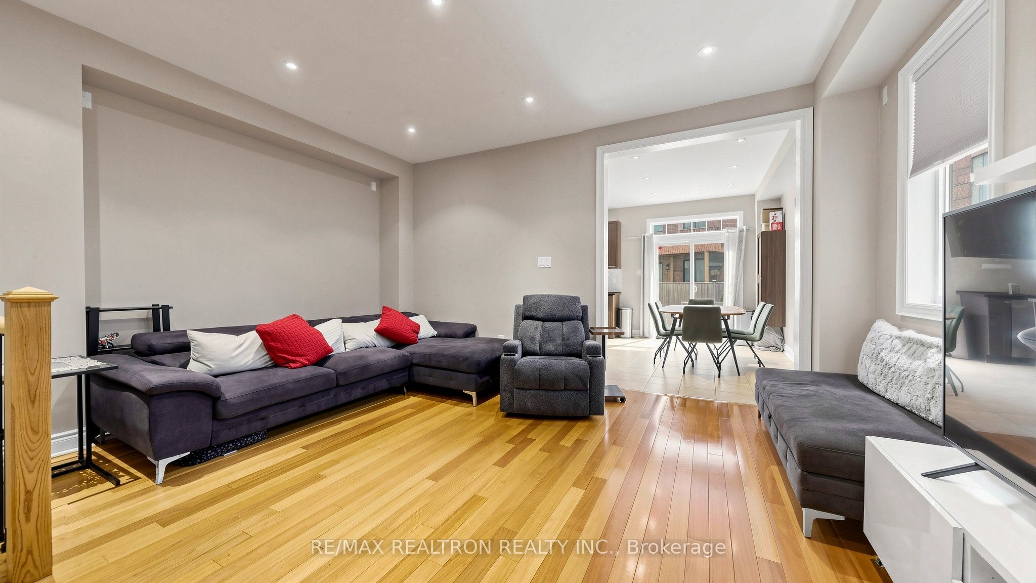 55 Bristlewood Crescent