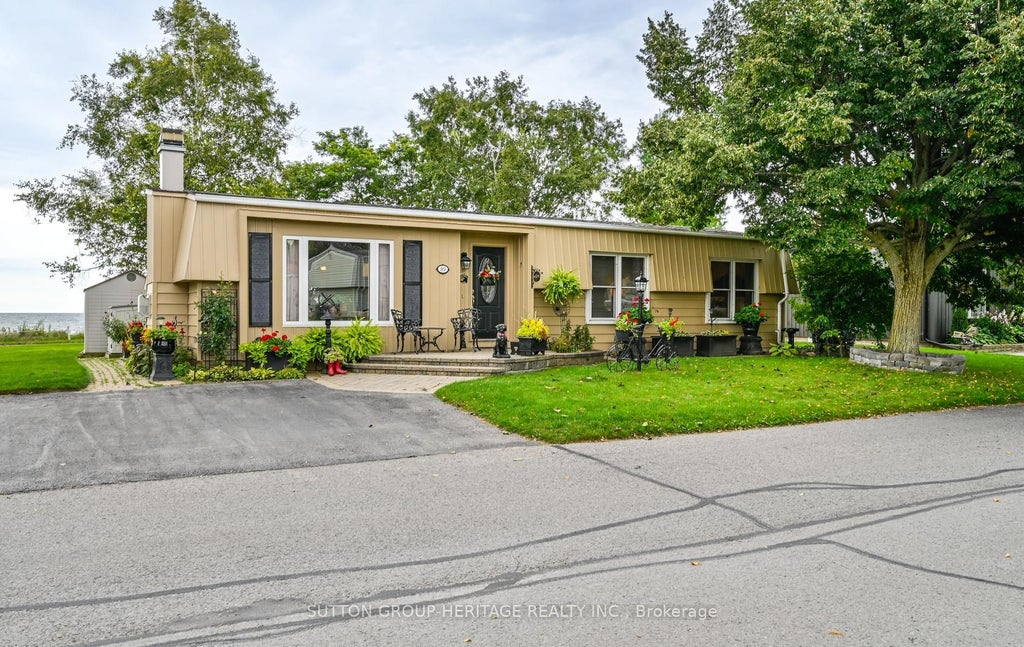 Photo of 89 Bluffs Road, Clarington, ON L1B 1B9 (MLS # E13829156)