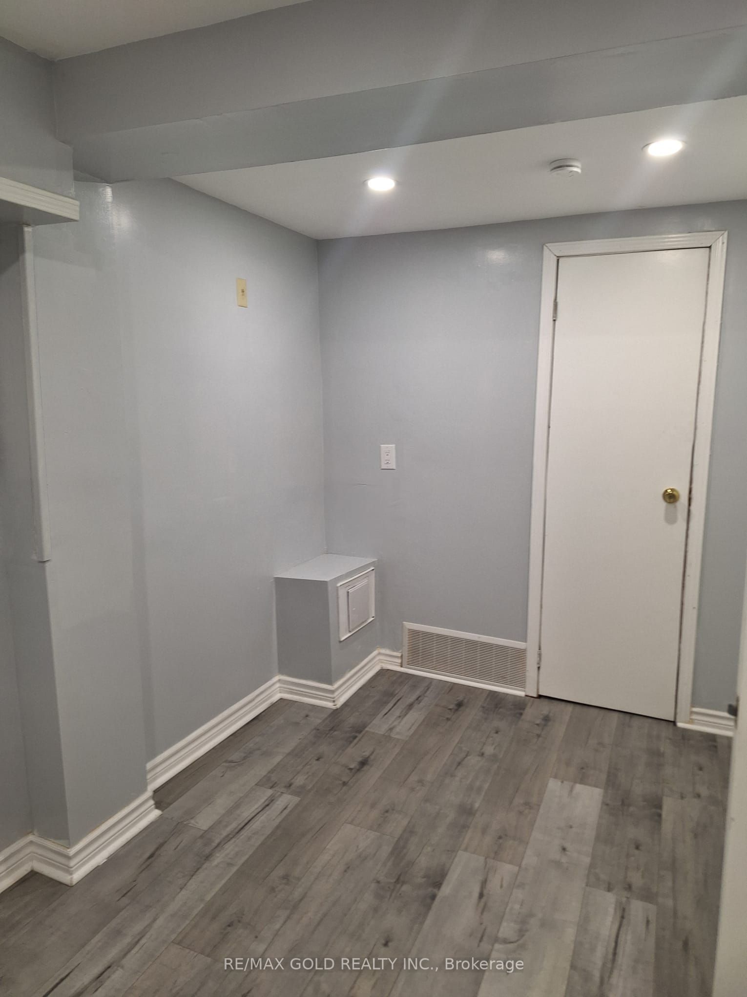 6387 Chaumont Crescent