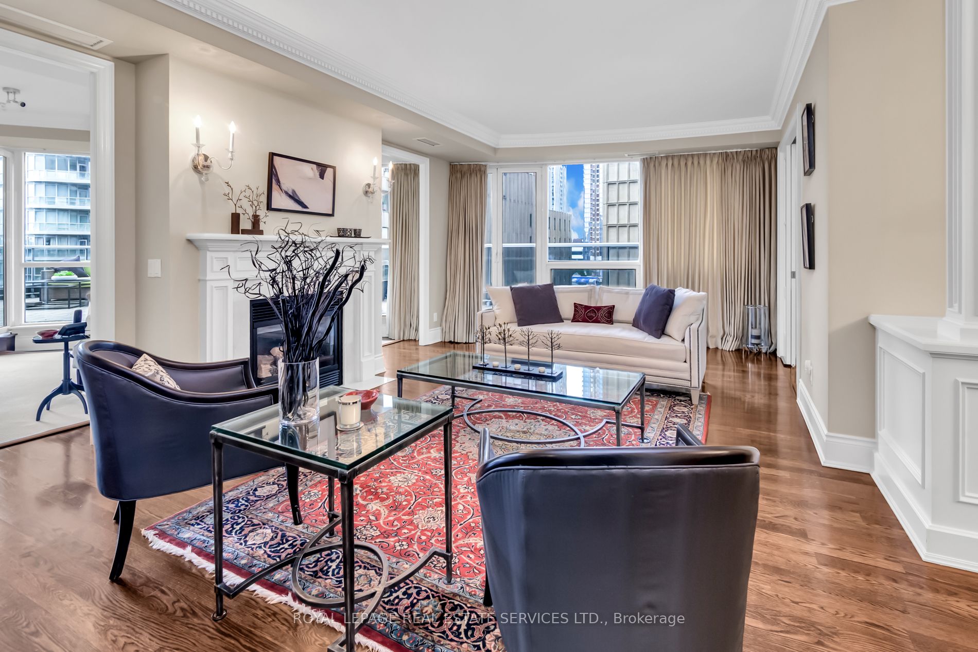 10 Bellair Street 707