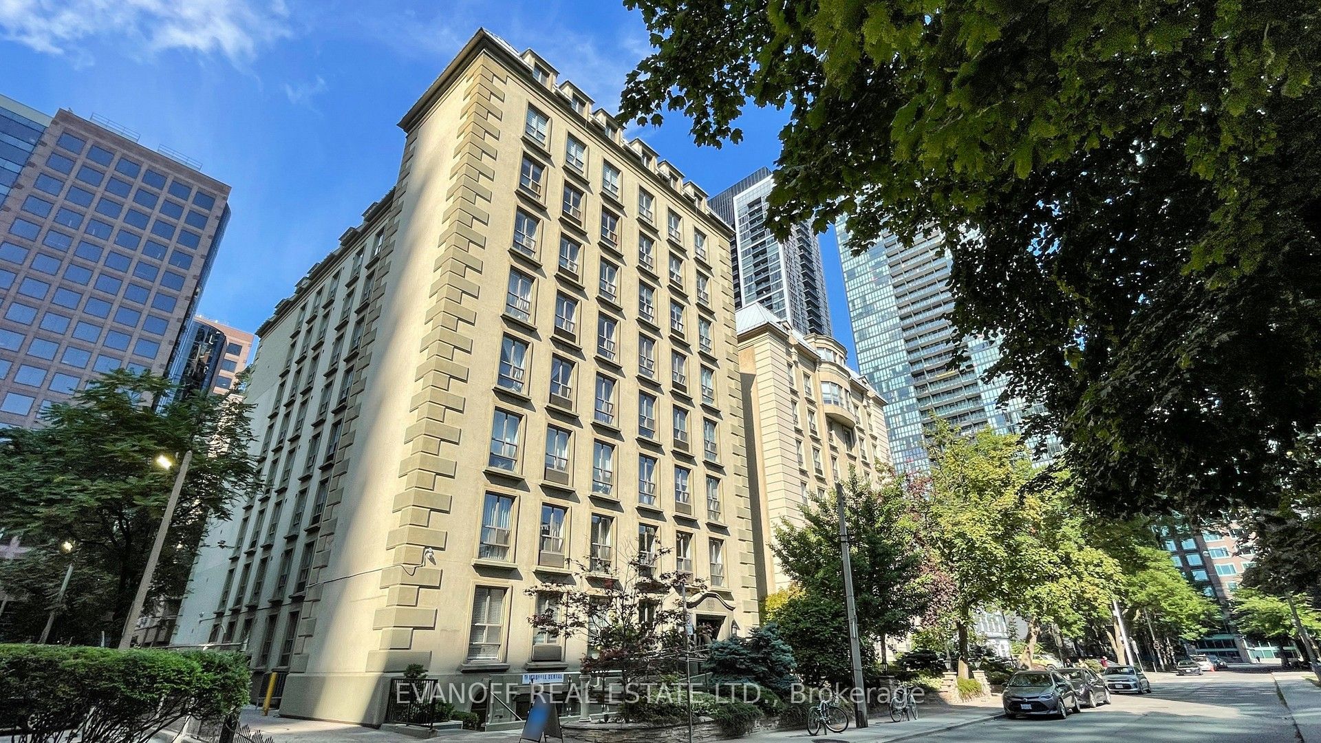 80 Charles Street E 605