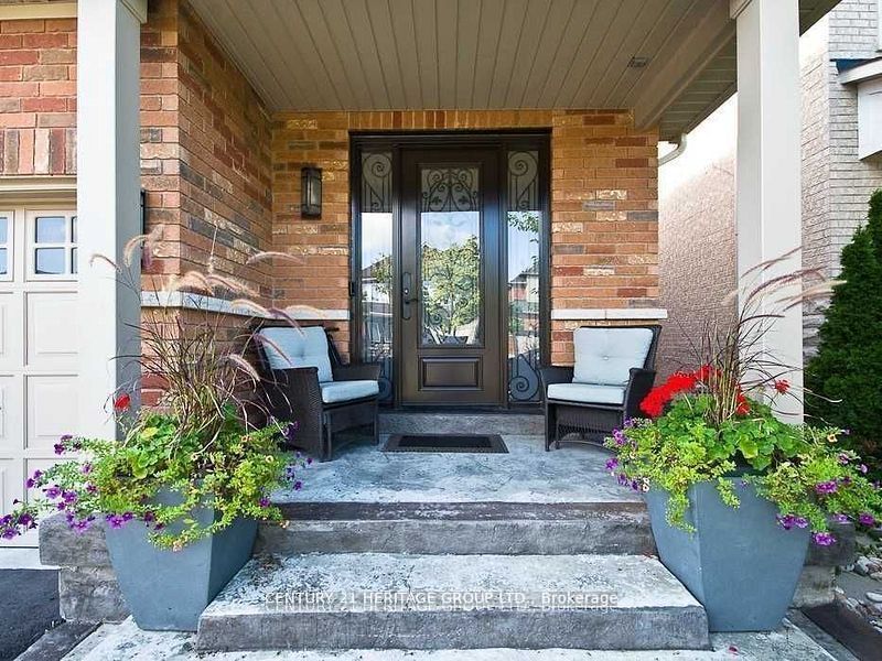 125 Timber Valley Avenue