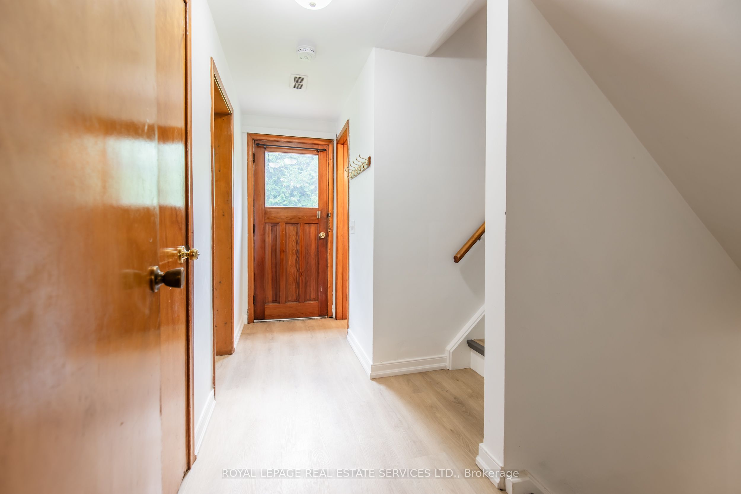 227 Lakeshore Road W Unit #2