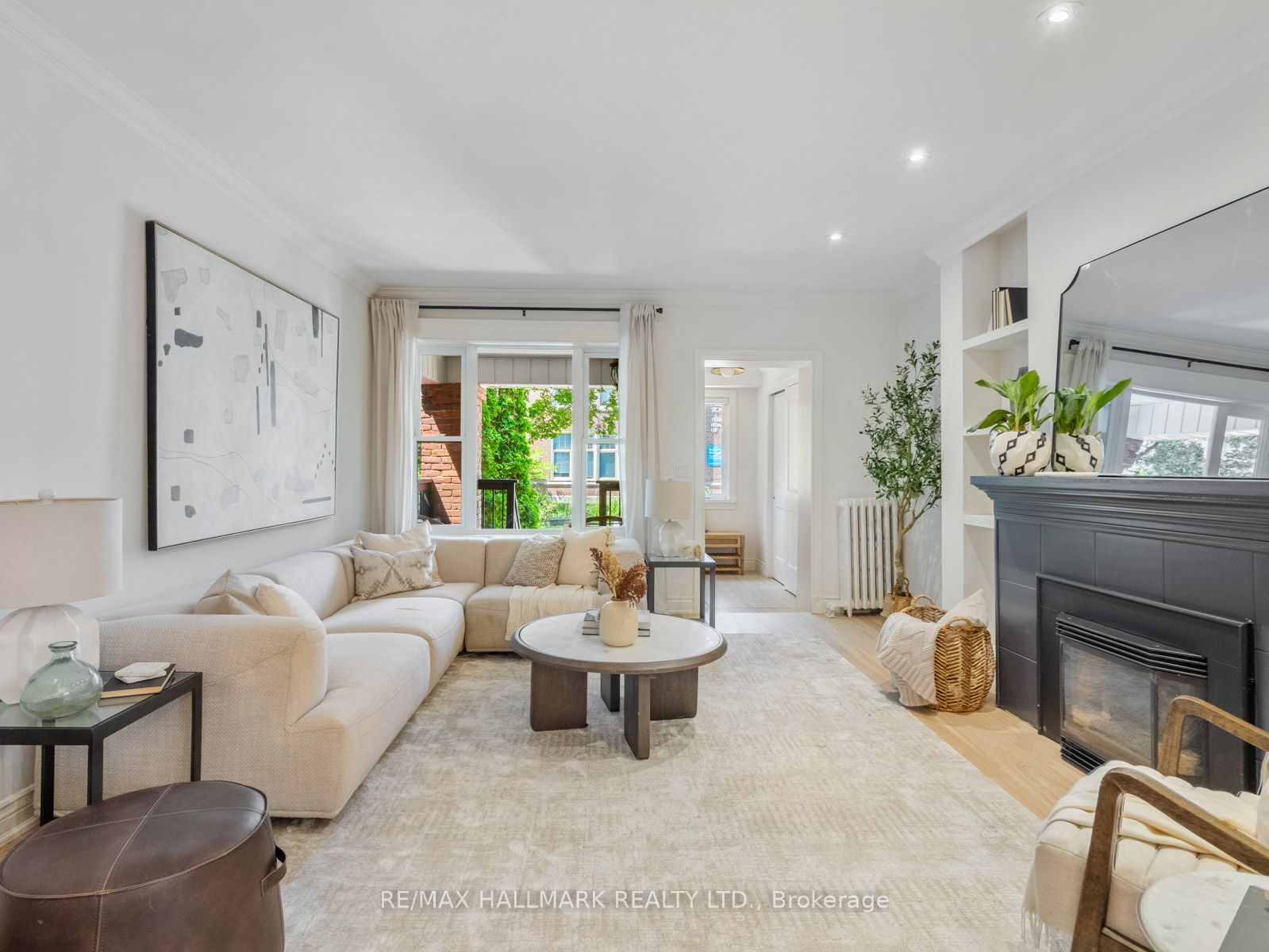 97 Bowmore Road