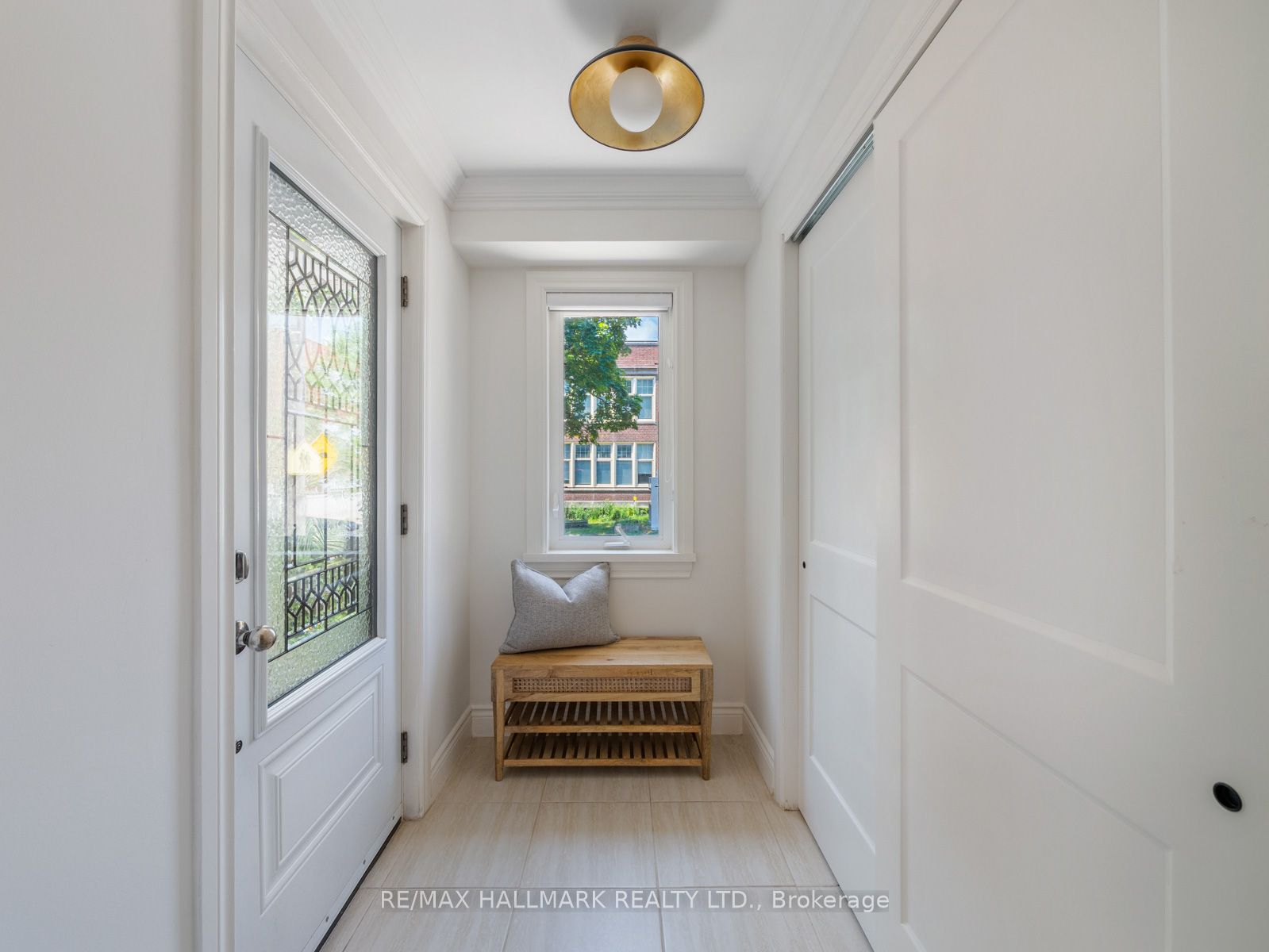 97 Bowmore Road