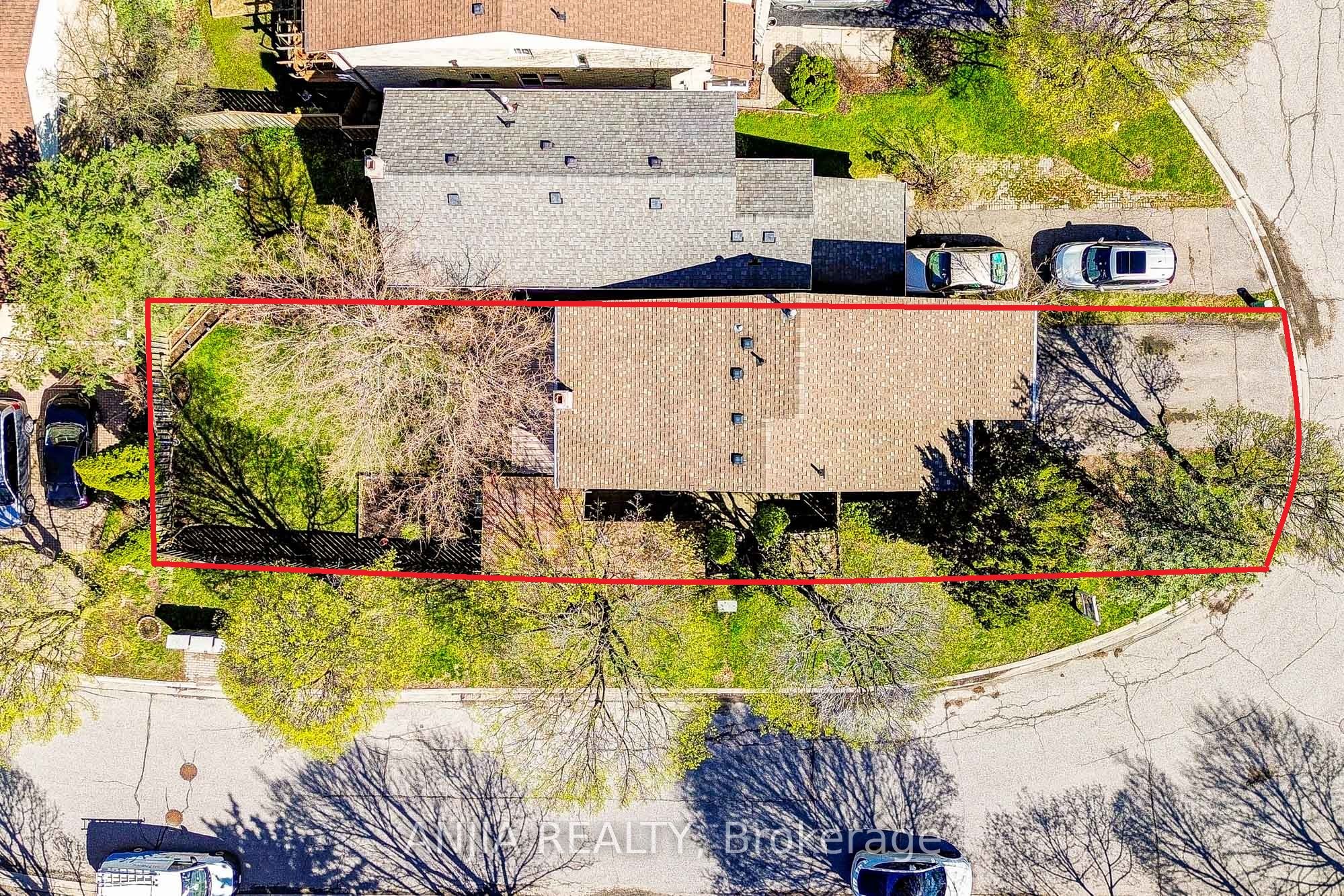 78 Baywood Court