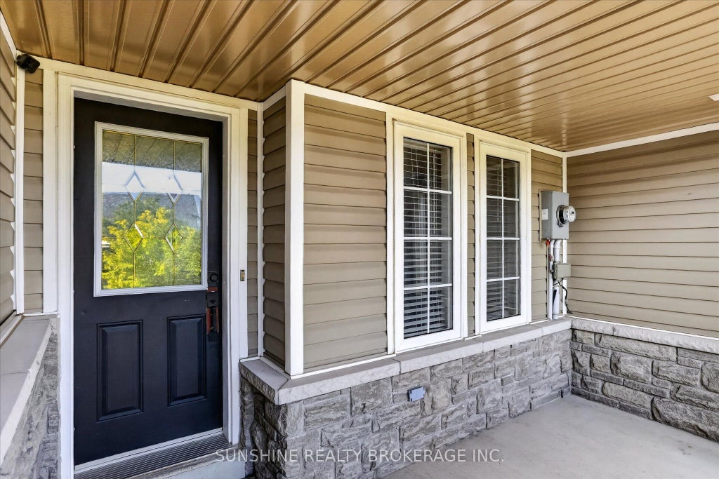 Photo of 254 TOBIN Court, Peterborough, ON K9J 7S7 (MLS # X13705094)