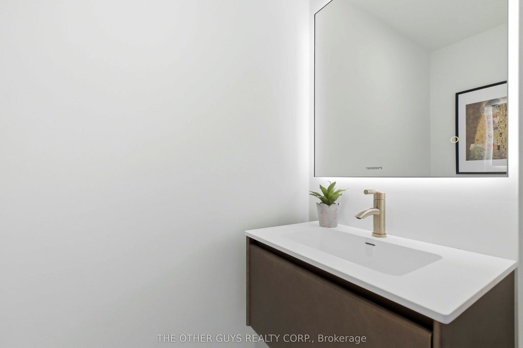 Photo of 9R Clintwood Gate #18, Toronto, ON M3A 0A8 (MLS # C13778154)