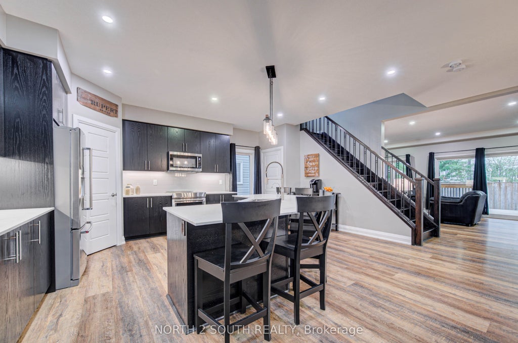 Photo of 11 Oldham Avenue, Brant, ON N3L 0G6 (MLS # X13799068)