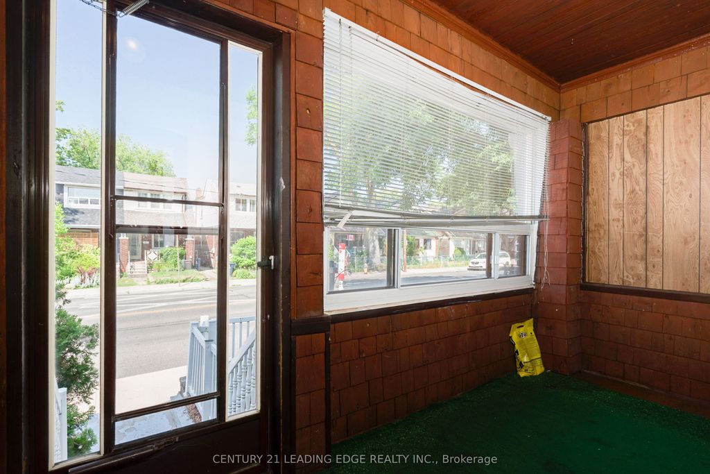 Photo of 635 Coxwell Avenue, Toronto, ON M4C 3B8 (MLS # E12288367)