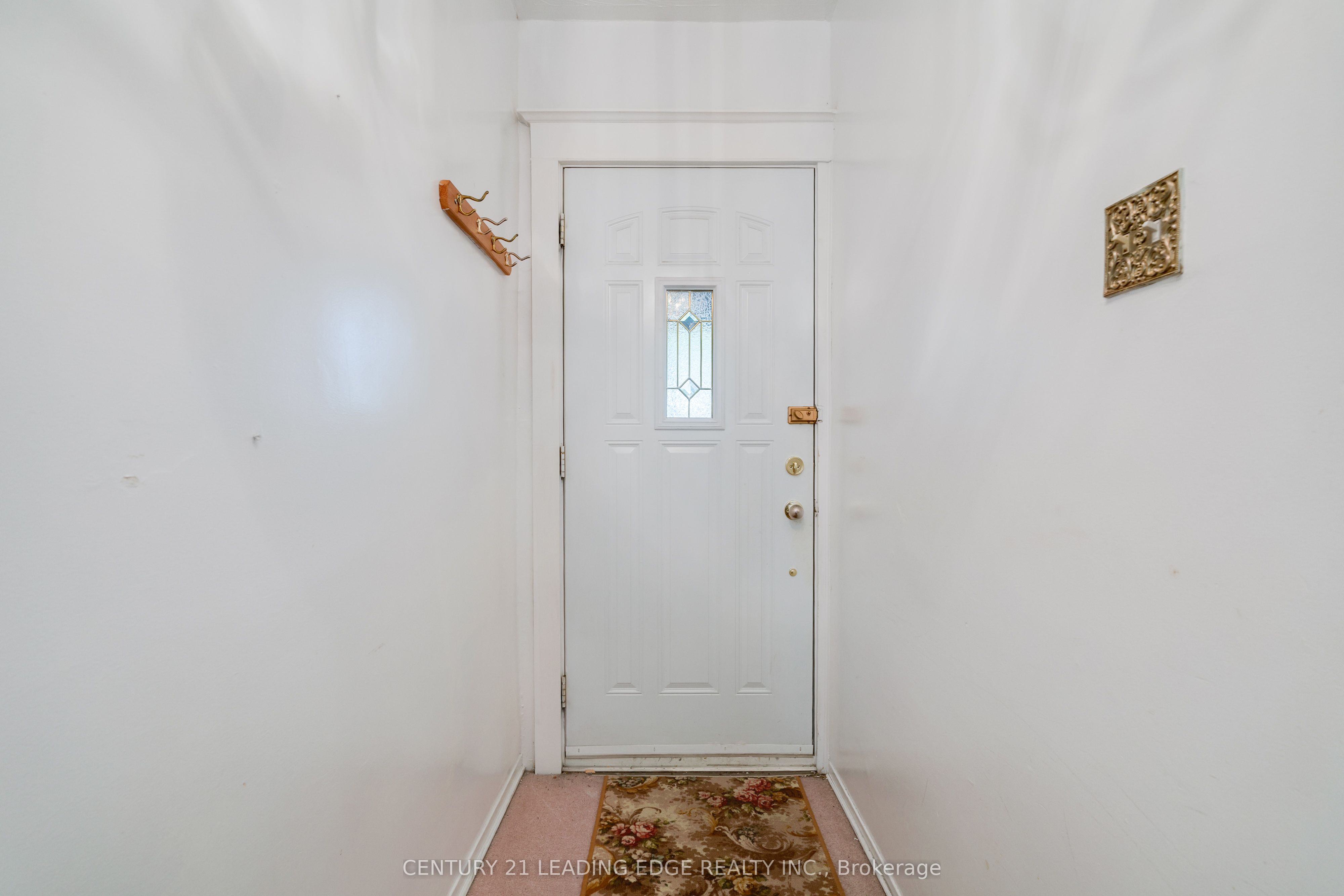 635 Coxwell Avenue