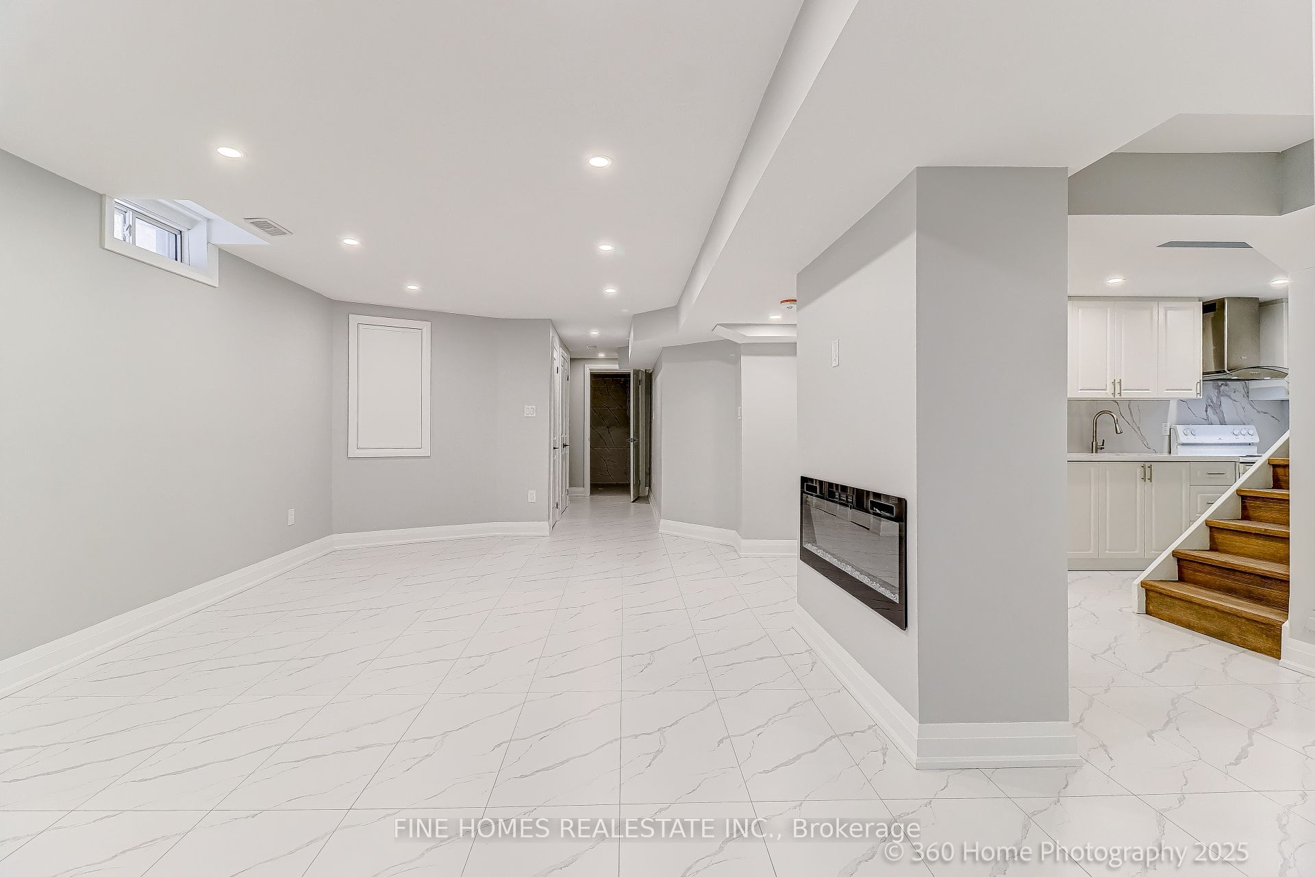 304 Drummond Drive Lower