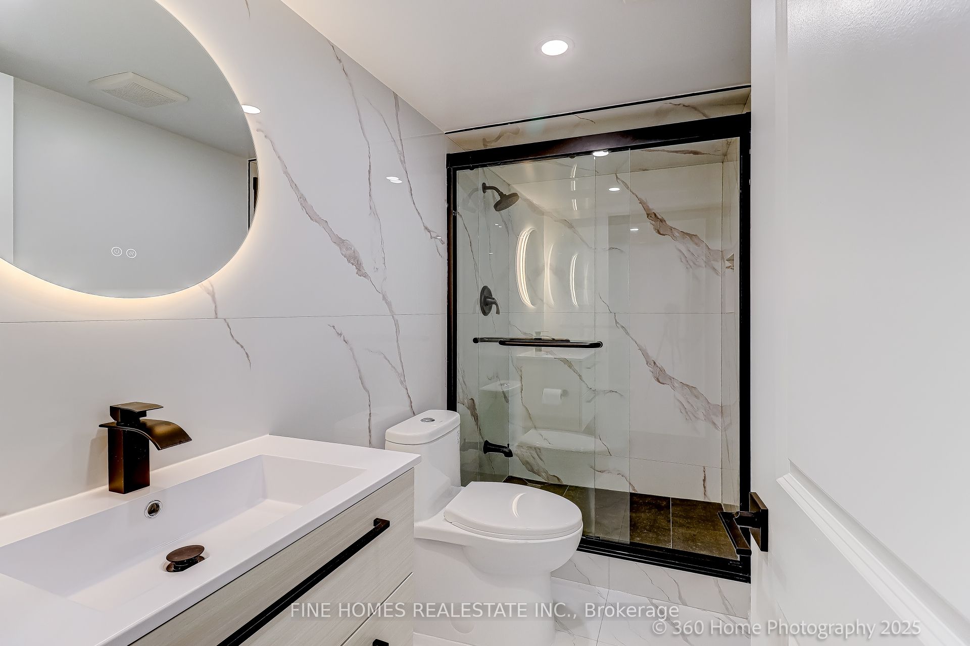 304 Drummond Drive Lower