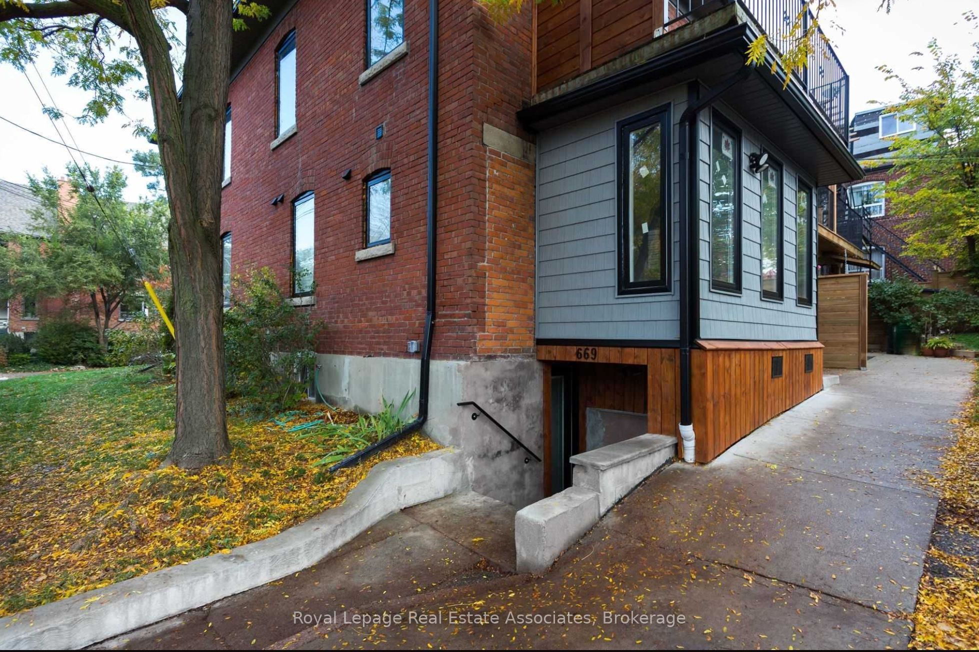 669 Indian Rd Road Lower Level