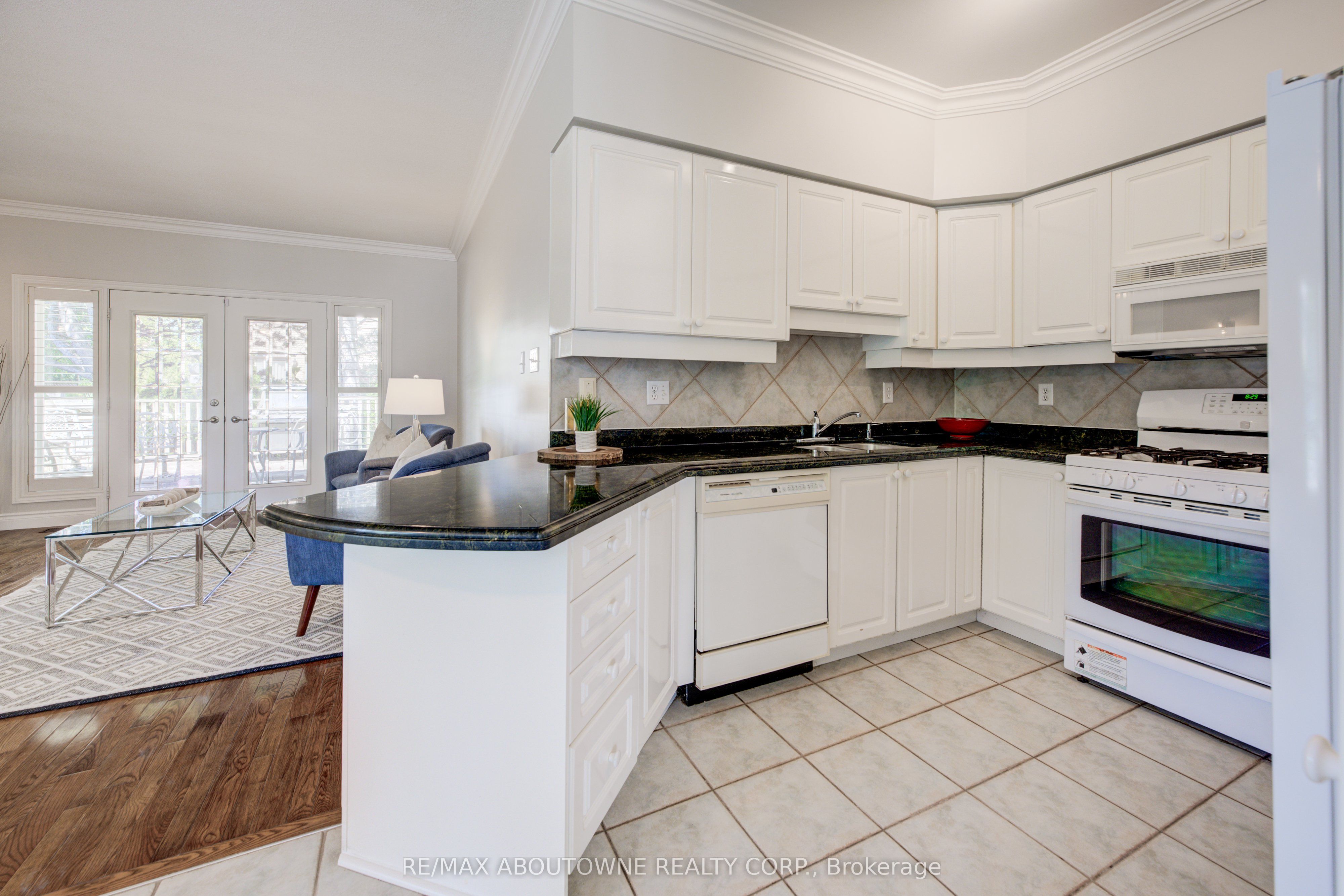 2163 LANGTRY Drive