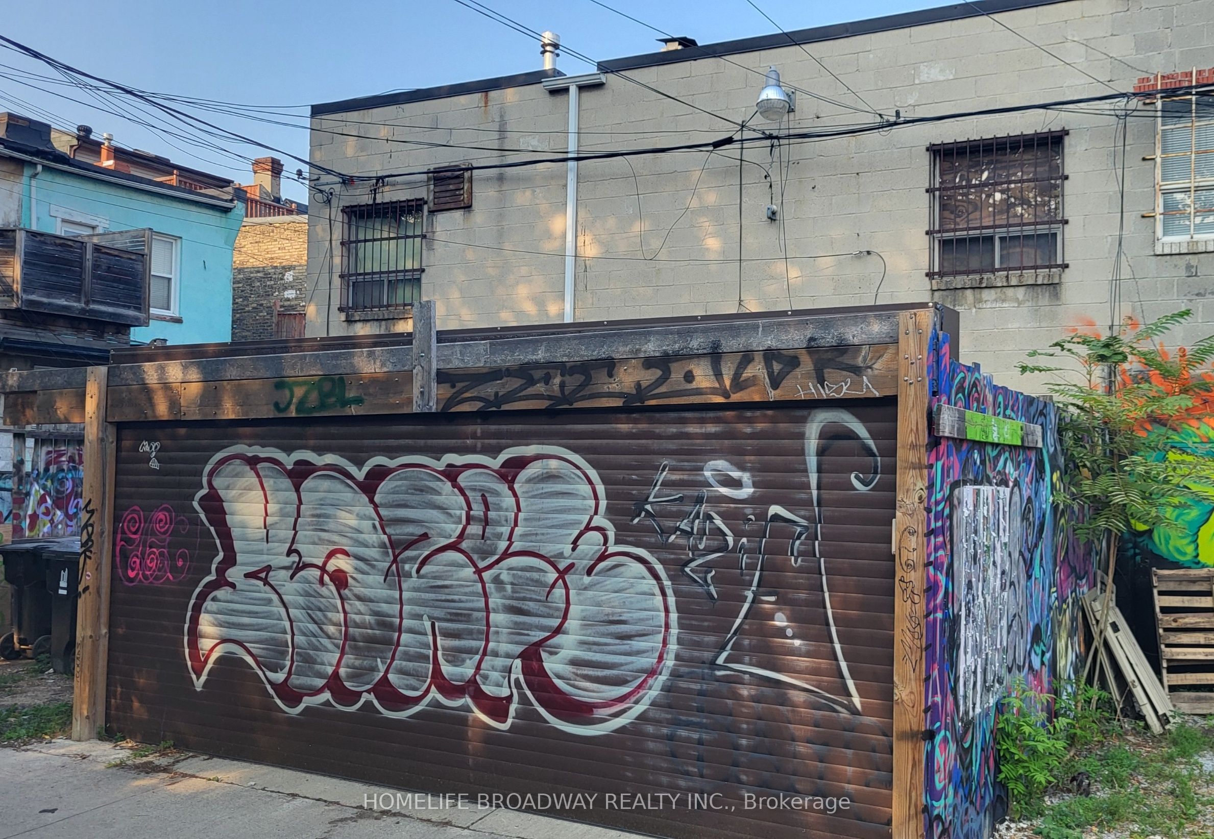 158 Augusta Avenue