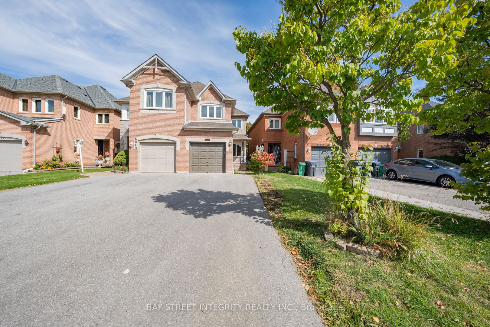 6847 Dillingwood Drive
