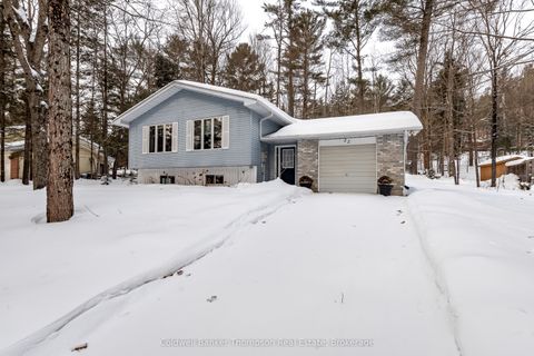 Property photo of 22 jenner court, huntsville, ON p0b 1l0
