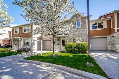 115 Avenue Road 10 Richmond Hill ON L4C 9N2
