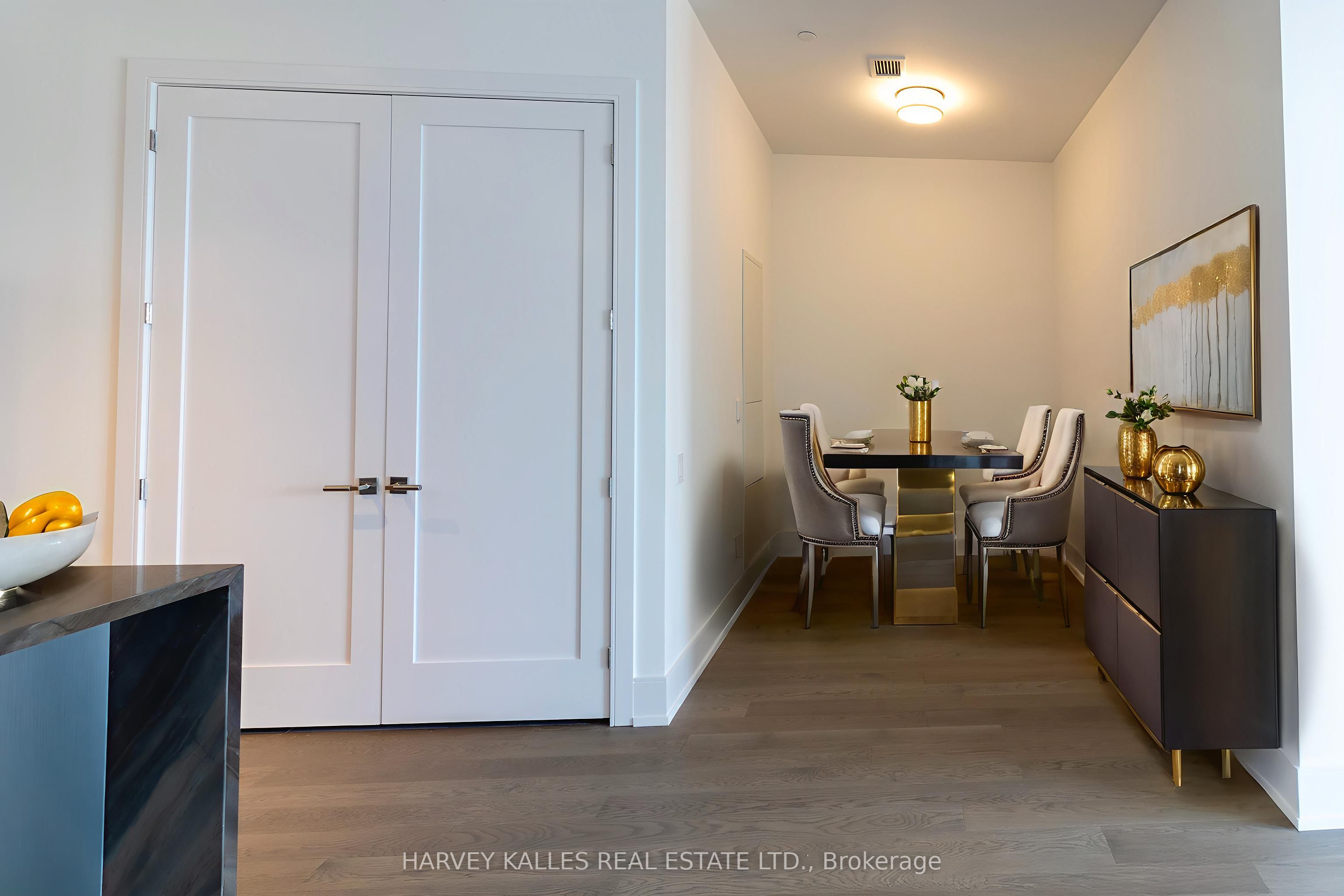 155 Merchants Wharf N/A 701