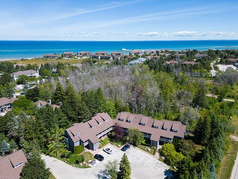 Photo of 918 Cedar Pointe Court, Collingwood, ON L9Y 5C7 (MLS # S12461965)