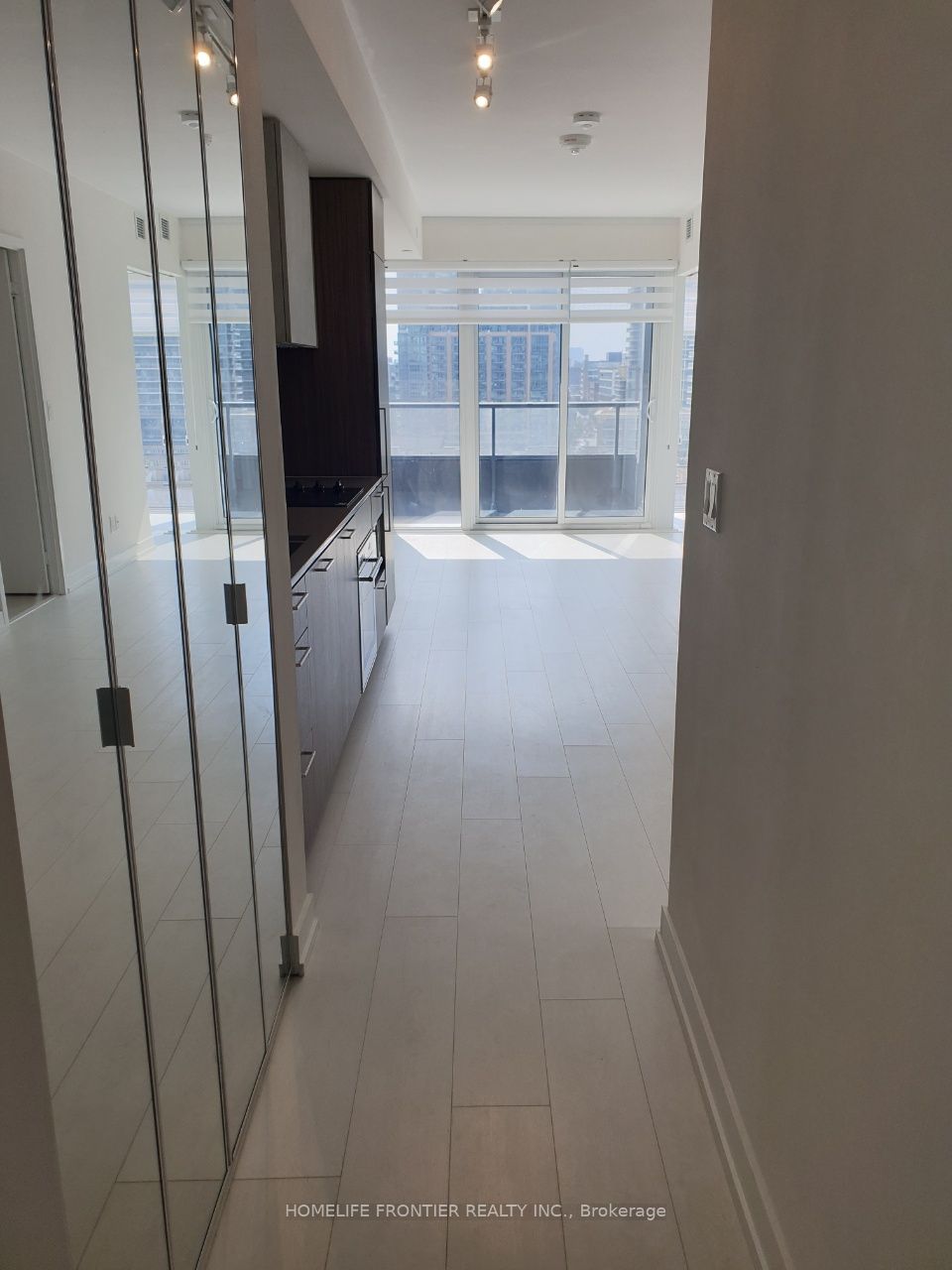 19 Western Battery Road 1011