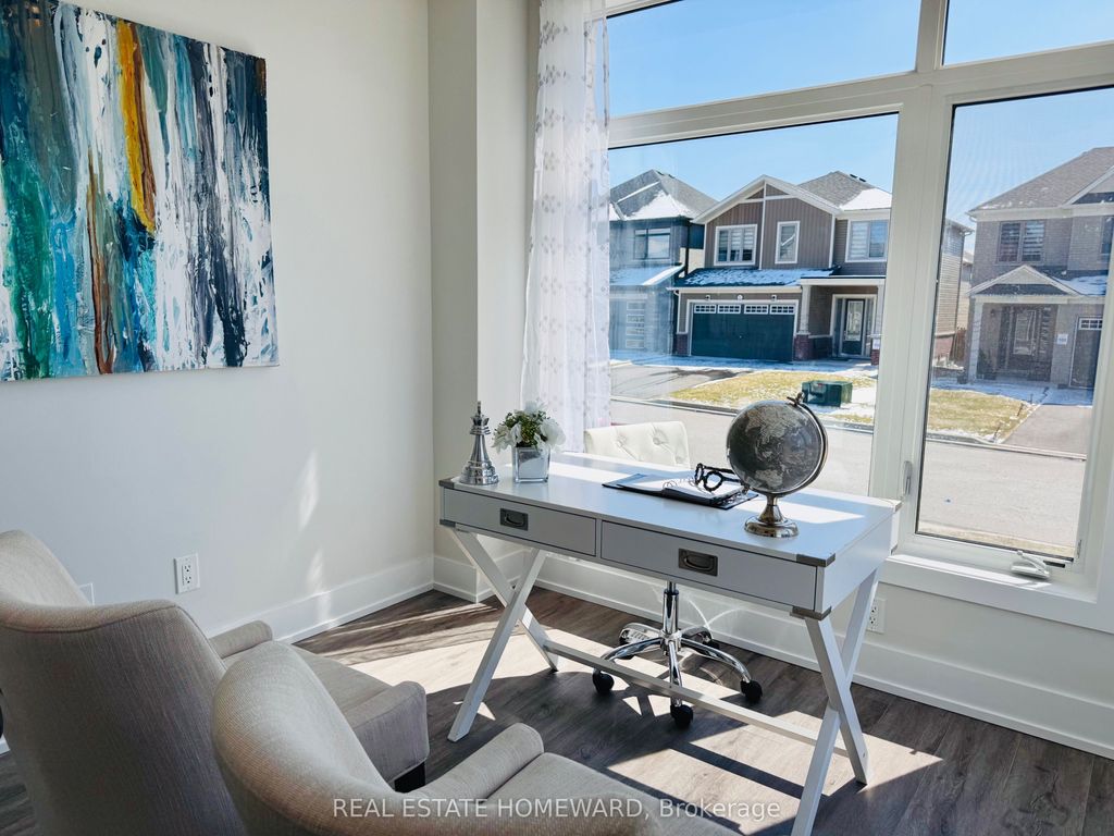 Photo of 960 Lockie Drive, Oshawa, ON L1L 0S2 (MLS # E12968760)