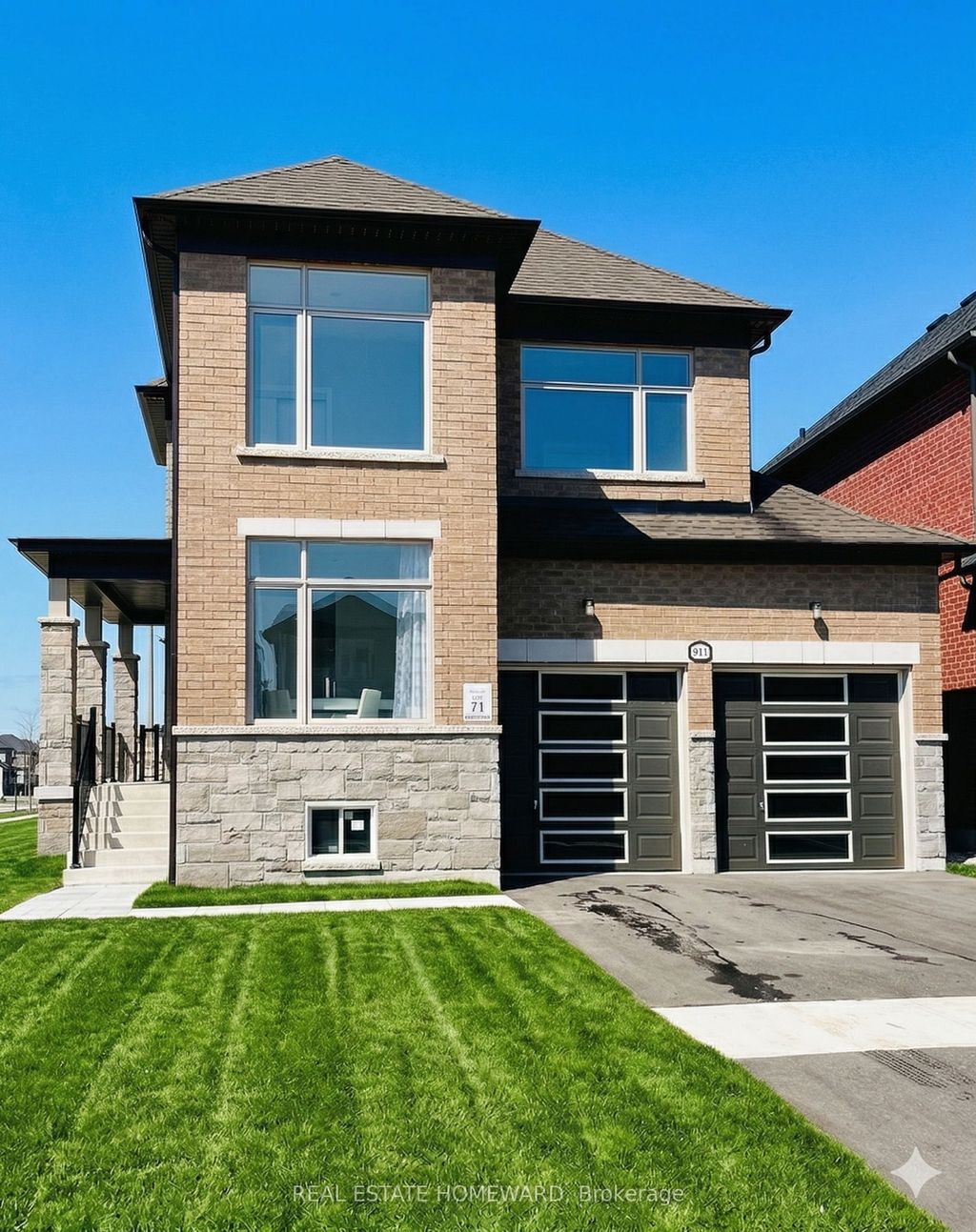 Photo of 960 Lockie Drive, Oshawa, ON L1L 0S2 (MLS # E12968760)