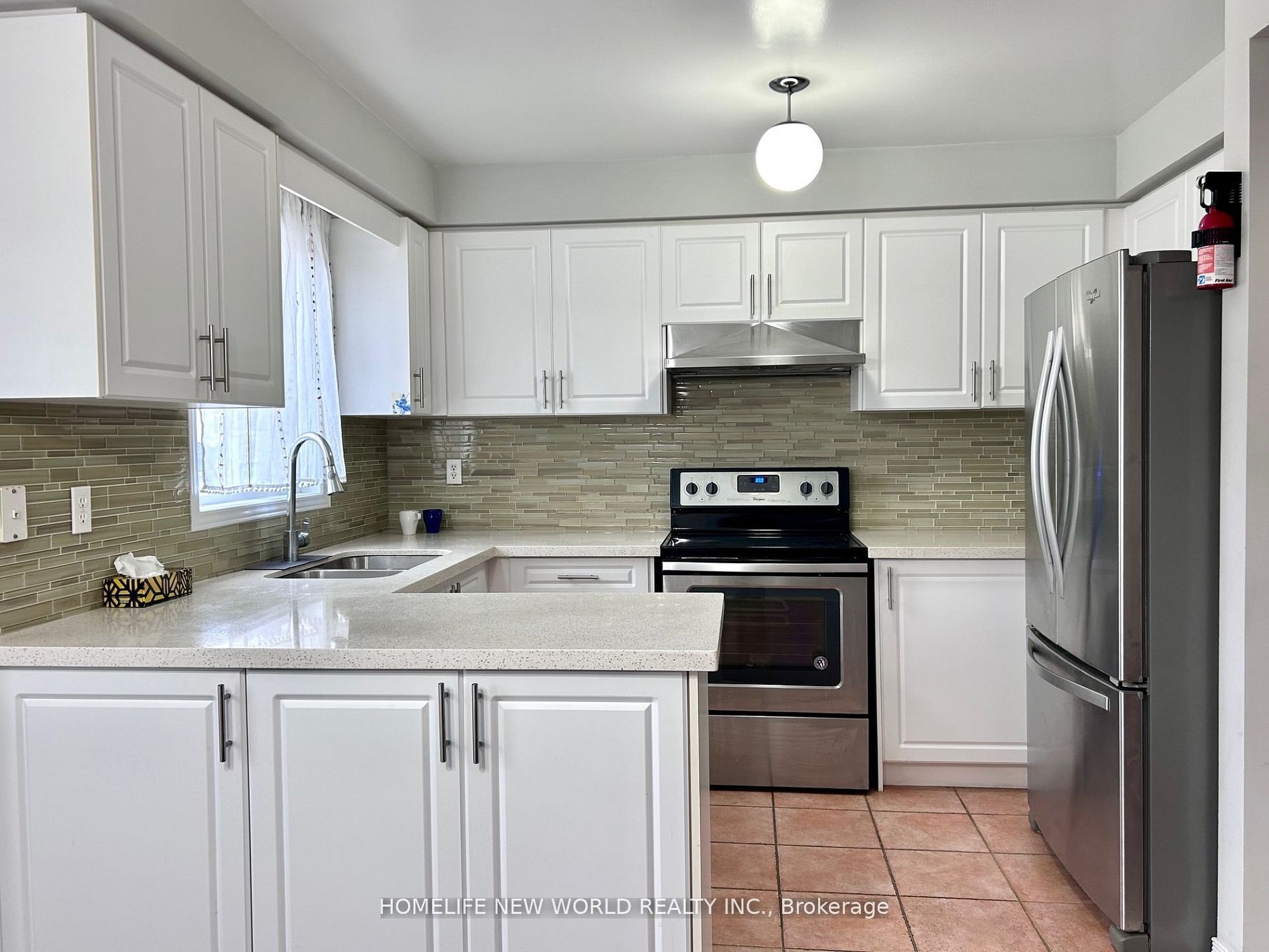 65 Warren Bradley Street