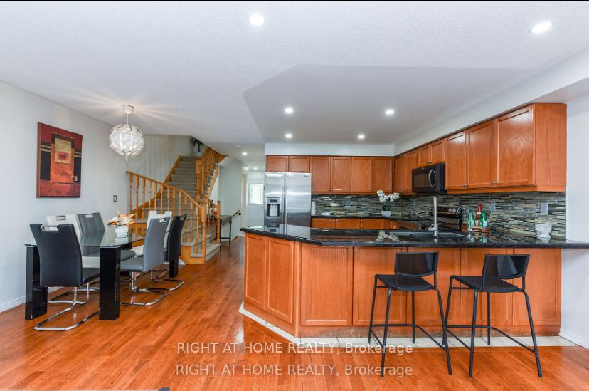 1551 Reeves Gate 3
