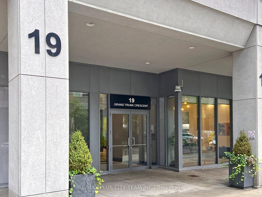 Photo of 19 Grand Trunk Crescent #1103, Toronto, ON M5J 3A3 (MLS # C13853226)