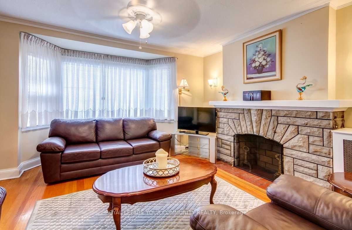 203 Woodycrest Avenue