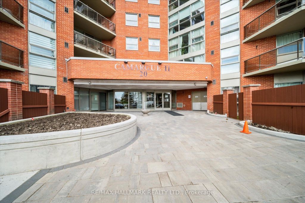Photo of 20 Dean Park Road #902, Toronto, ON M1B 3G9 (MLS # E13077862)