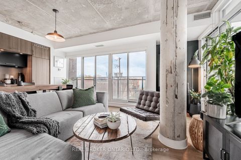 205 Manning Avenue 213 Toronto ON M6J 1V5