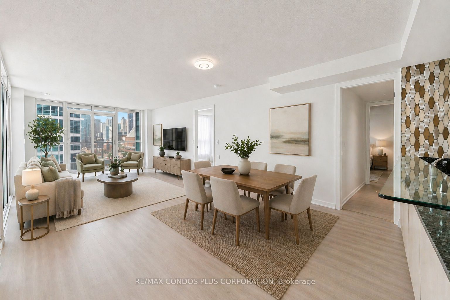 208 Queens Quay W 1412