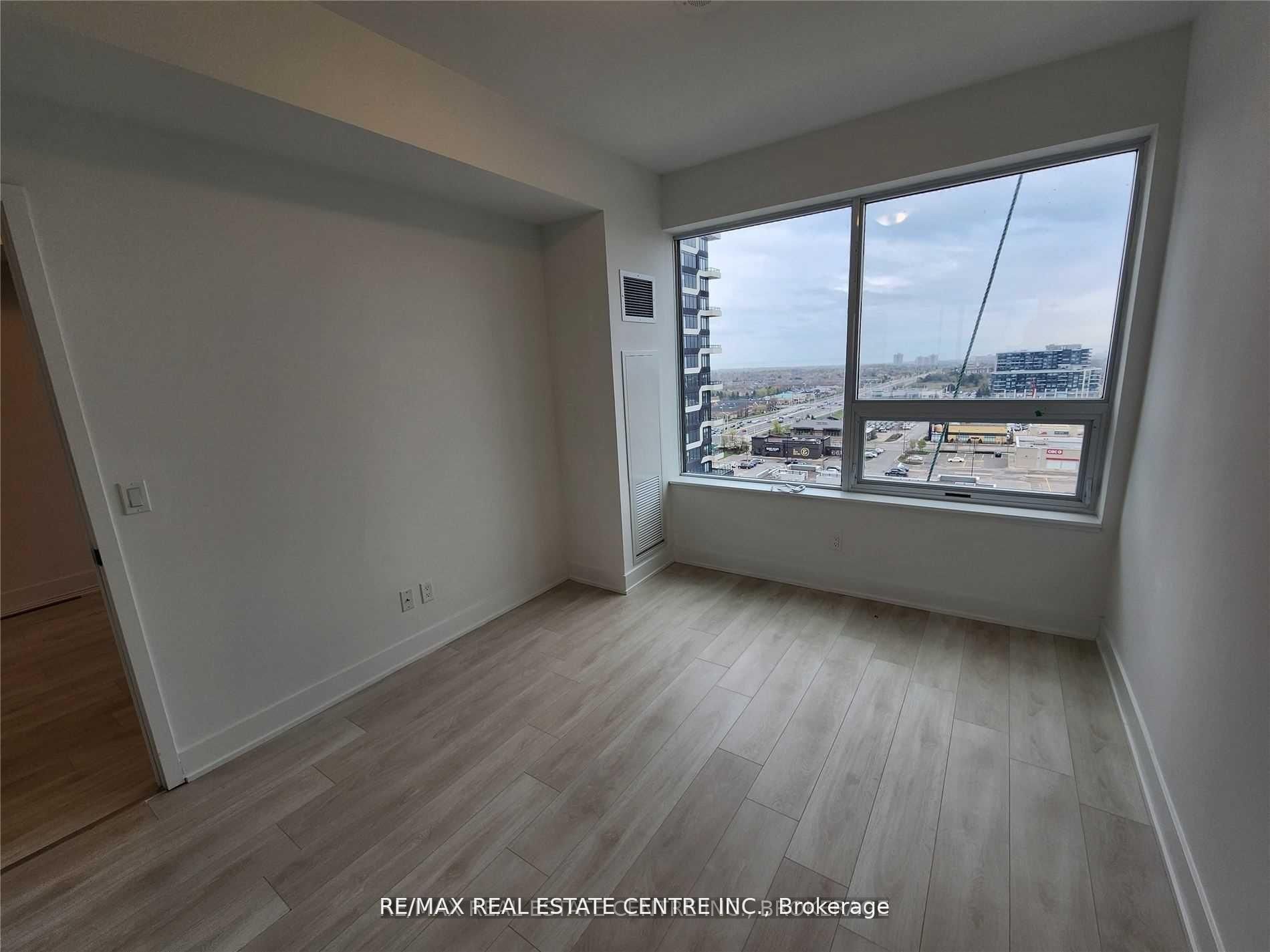 2485 Taunton Road 1122