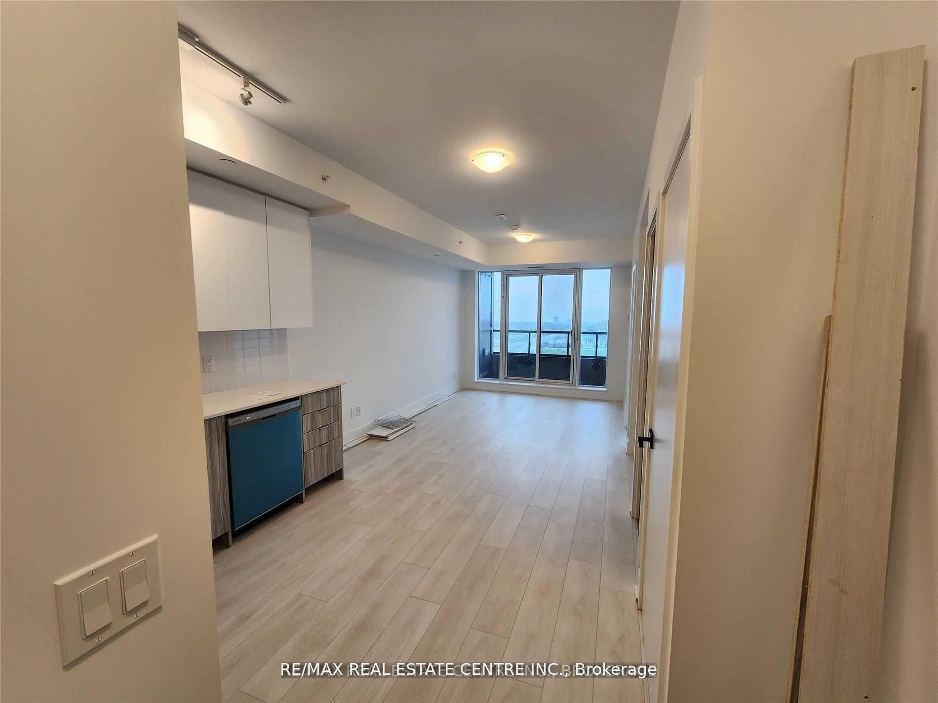 2485 Taunton Road 1122